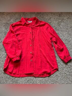 Distinctly Different vibrant red button up blouse